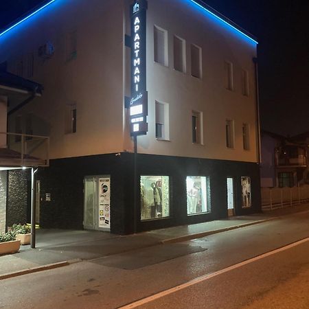 Ferienwohnung Gradiska Exterior foto